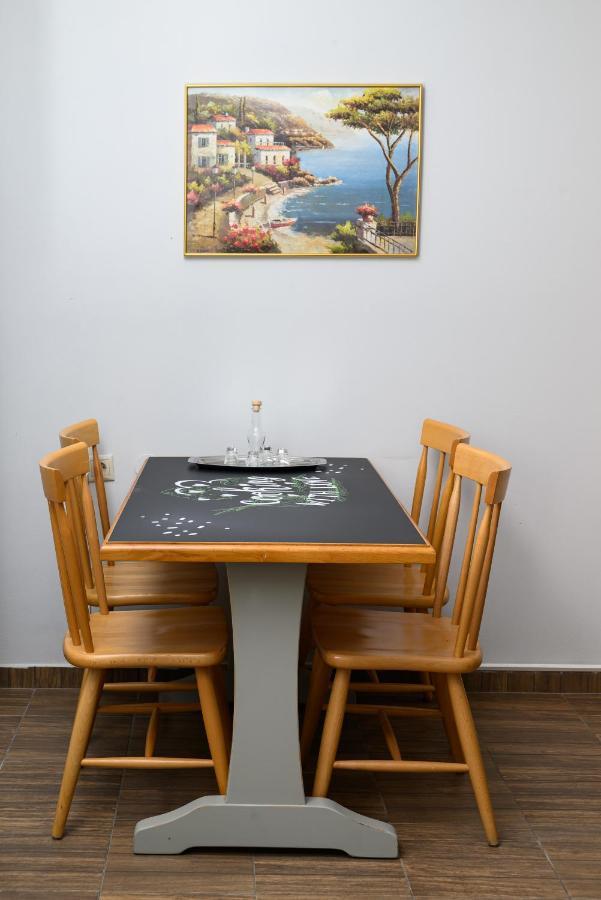 Walk 2 The Beach; Ammoudara Apts Appartement *